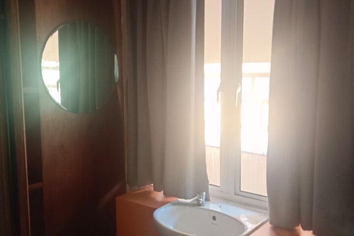 Room 40 of 53