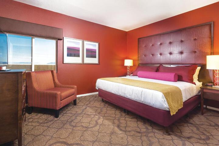 Inside Room Photo