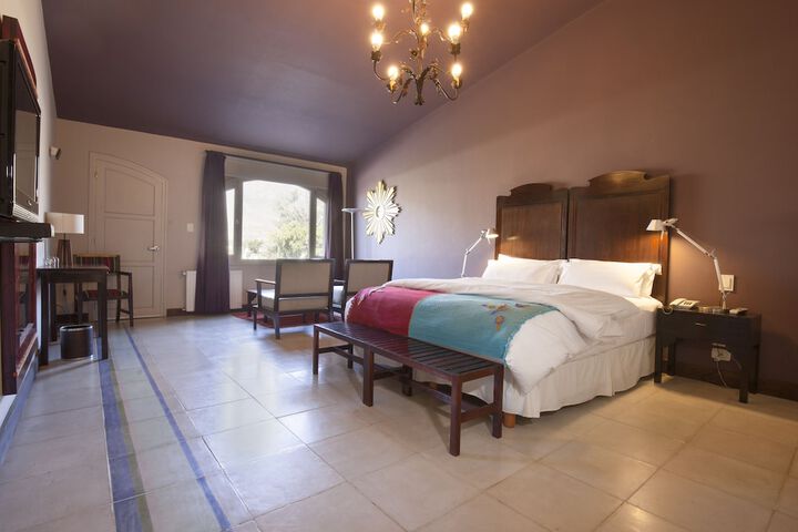 Room 8 of 44