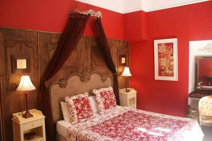 guest_rooms