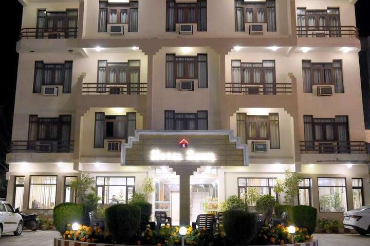 Hotel 34 of 35