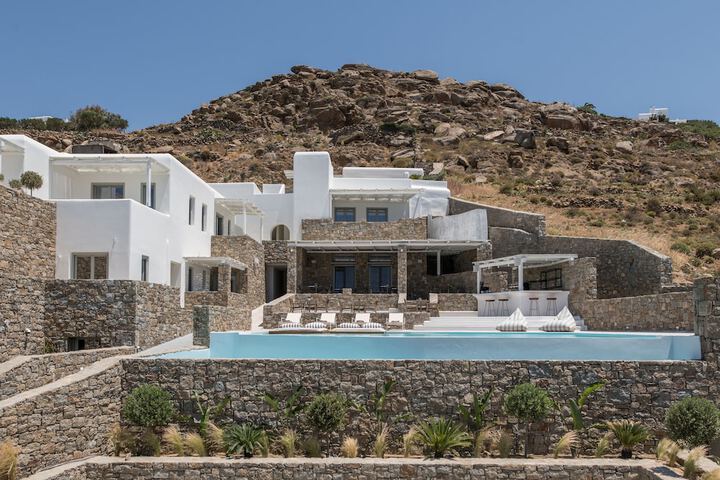 Arocaria in Mykonos