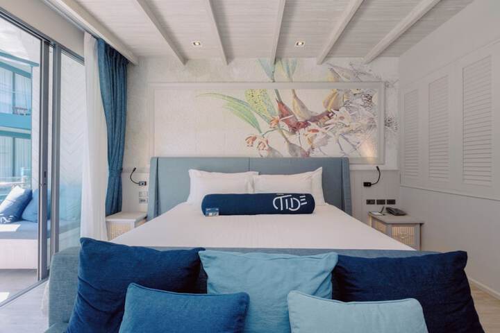 Room 13 of 54