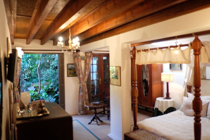 Room 10 of 60