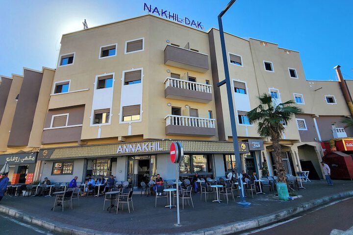 Hotel nakhil dak