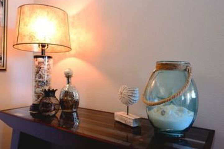 Room 16 of 36