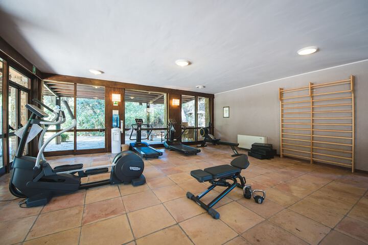 Health and Fitness 24 of 40