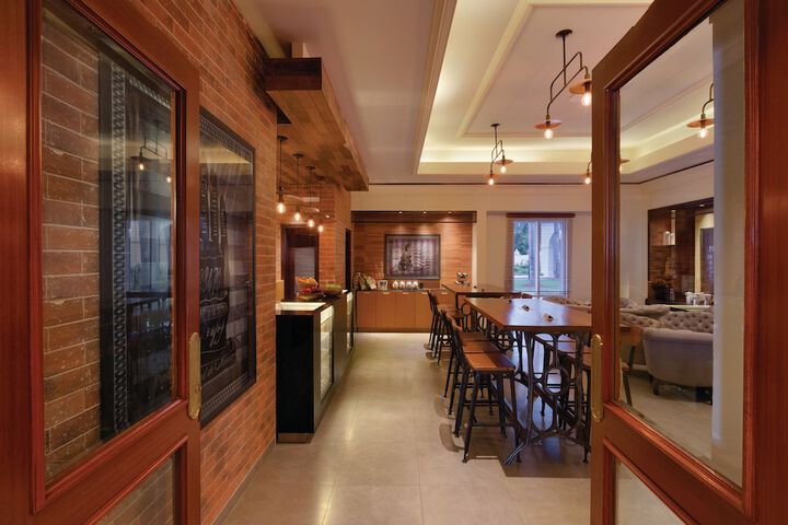 Dining 103 of 171