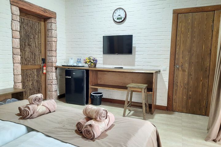 Room 17 of 91