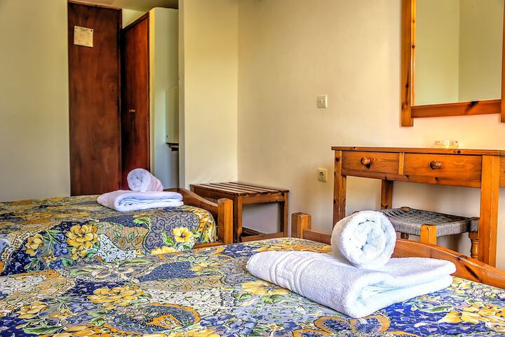 Room 15 of 113