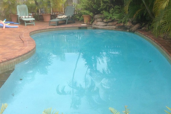Hotel Pool