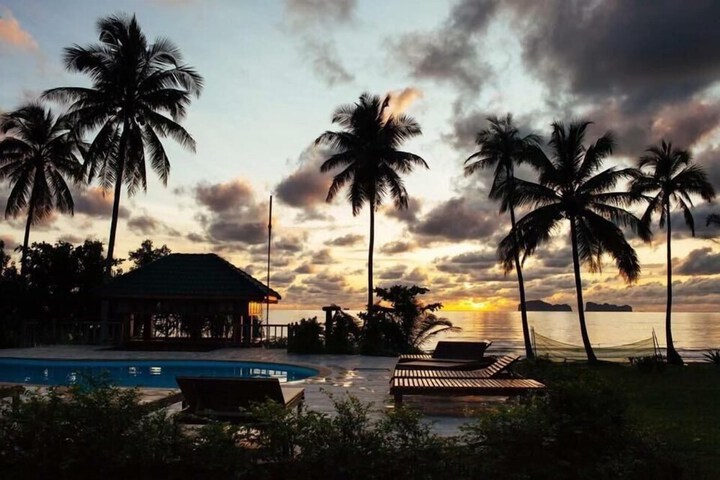 Pool 36 of 67