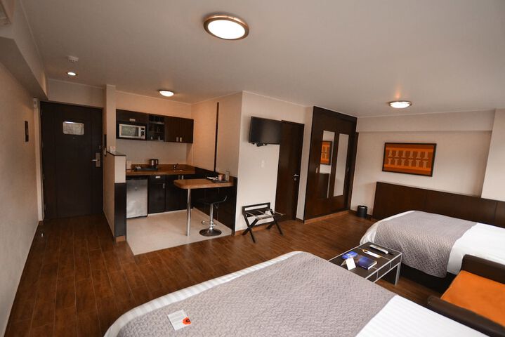 Room 10 of 46