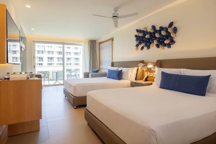 Room 44 of 98
