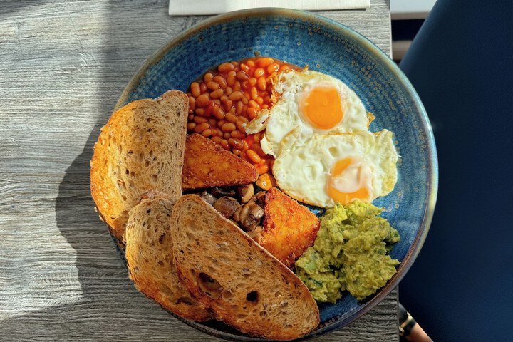 Breakfast/Coffee Service 87 of 94