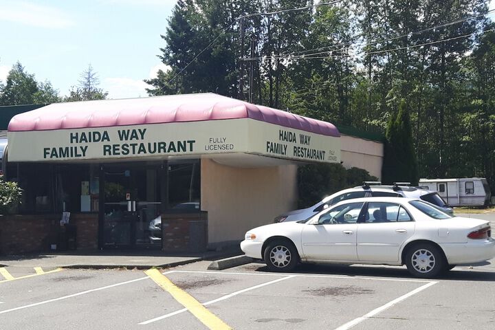 Dining 58 of 101