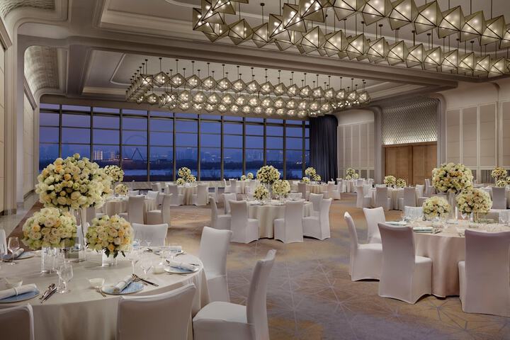 Ballroom/Hall 97 of 109