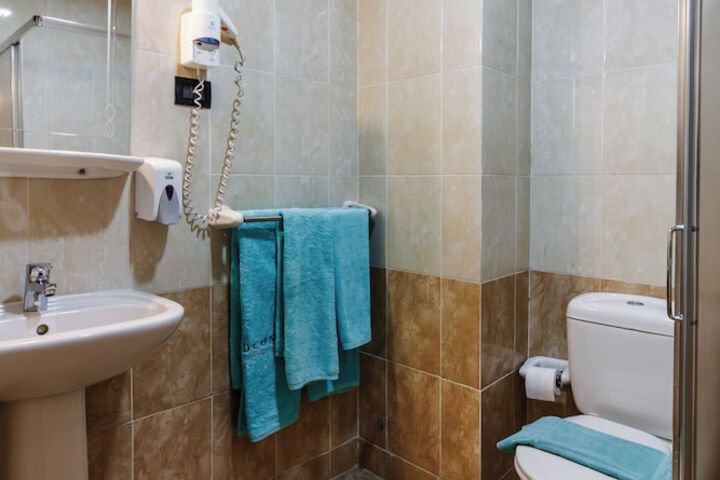Room 252 of 307
