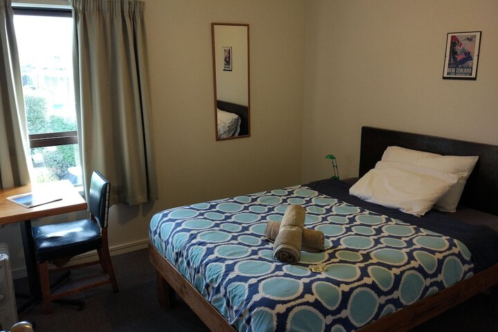 Room 11 of 42