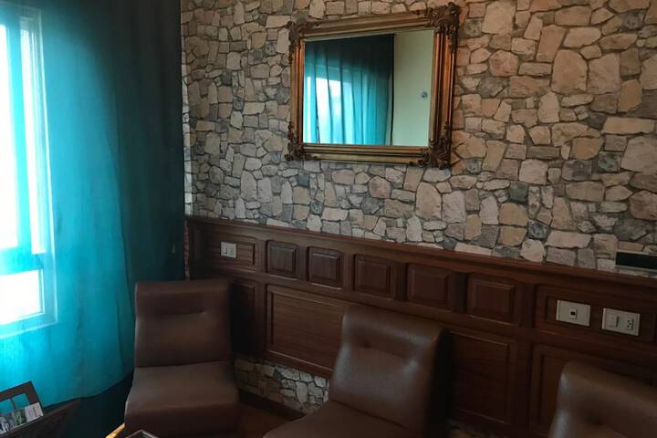Room 28 of 55