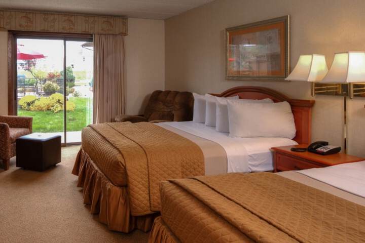 Room 6 of 20