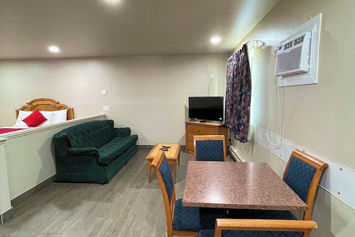 Room 20 of 40