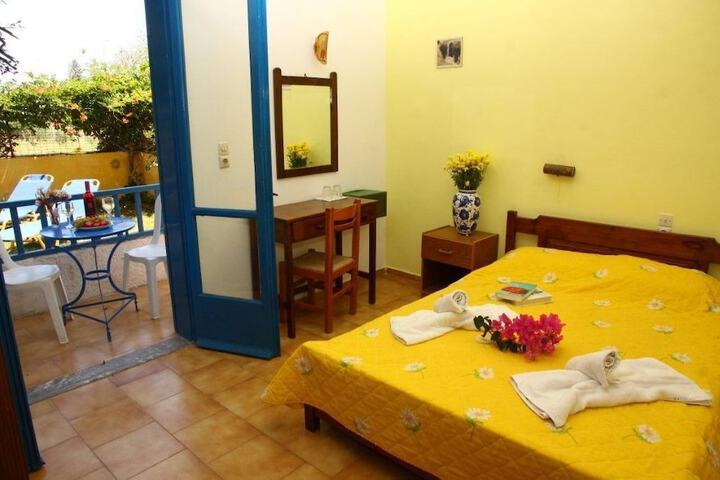 Room 4 of 26