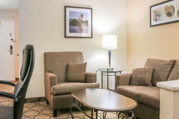Room 20 of 40
