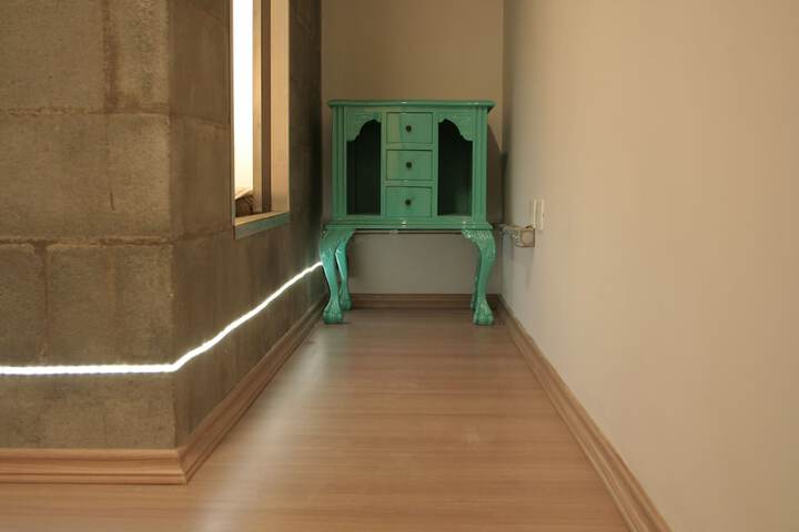 Room 9 of 53