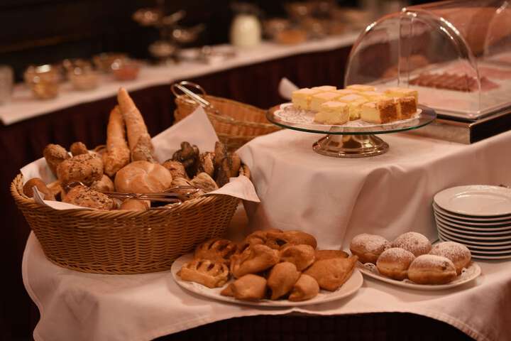 Breakfast/Coffee Service 65 of 74