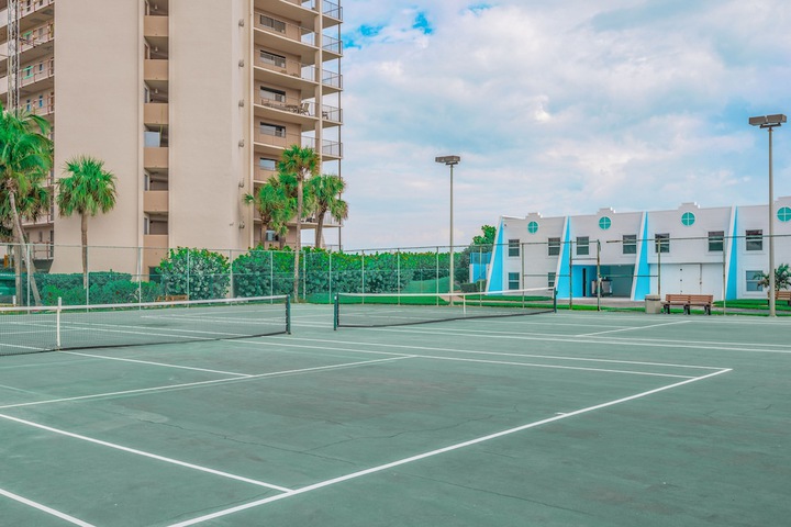 Tennis court