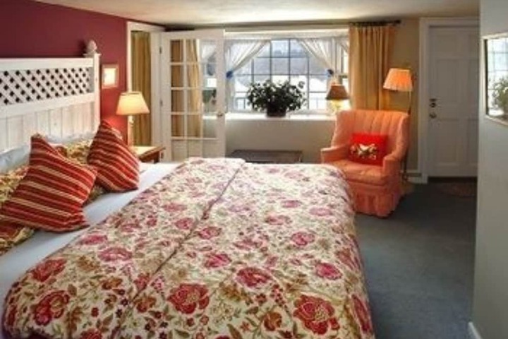 Room 28 of 148