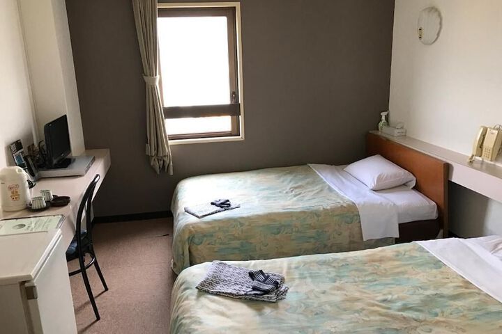 Room 18 of 60