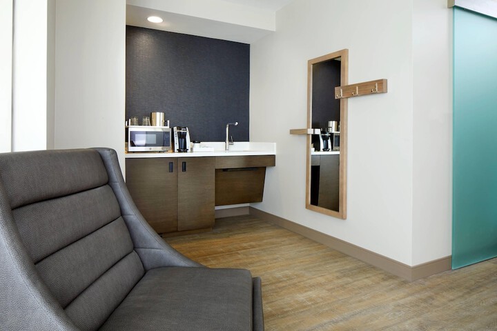 Room 18 of 50