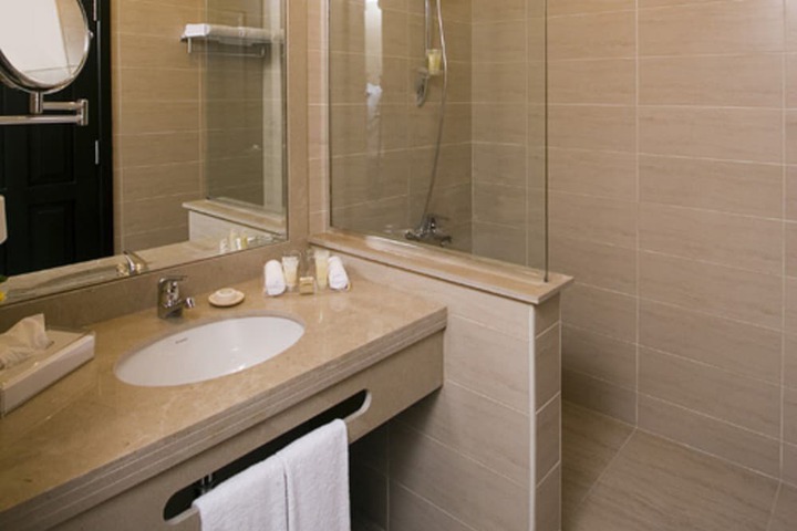 Bath Interior