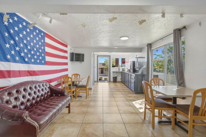 Patriot Stay Motel