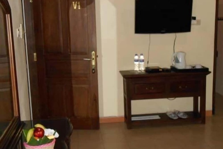 Room 19 of 39