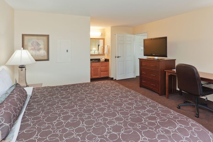 Room 8 of 47