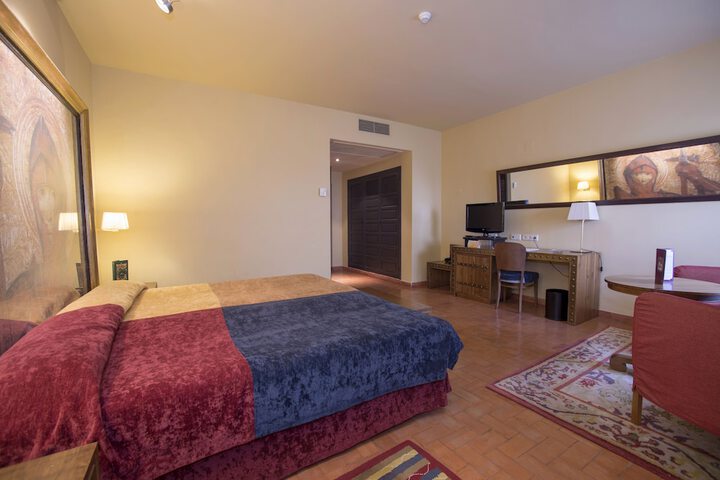 Room 5 of 41