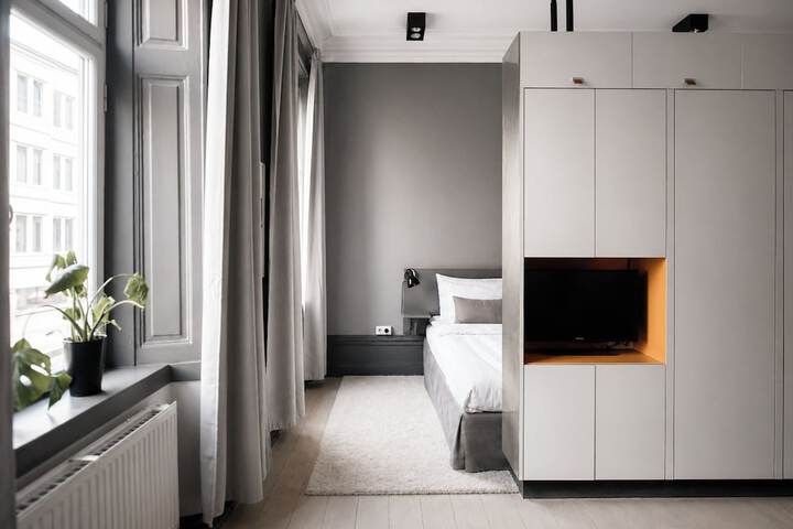 Room 30 of 108