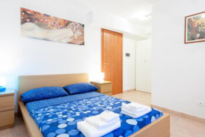 Room 49 of 59