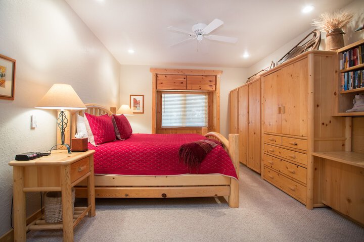 Room 11 of 364