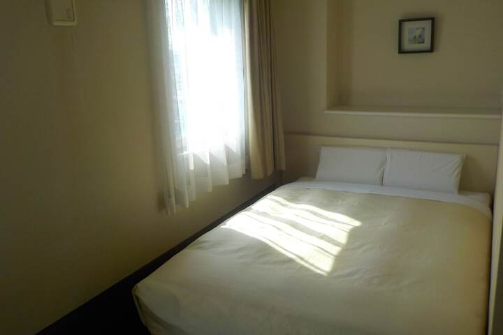 Room 18 of 51