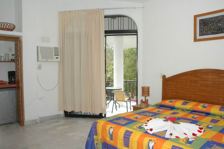 Room 7 of 34