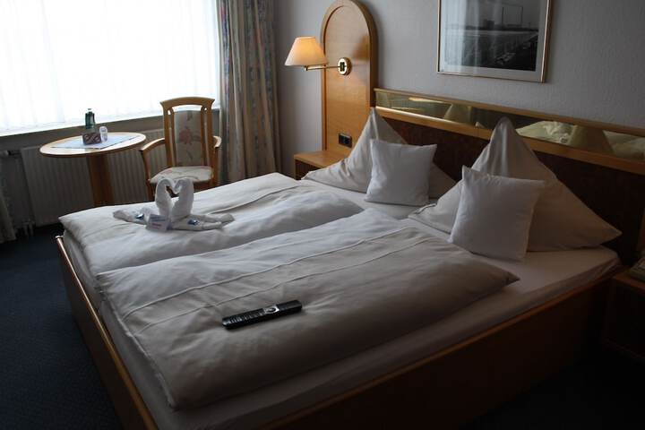 Room 7 of 45