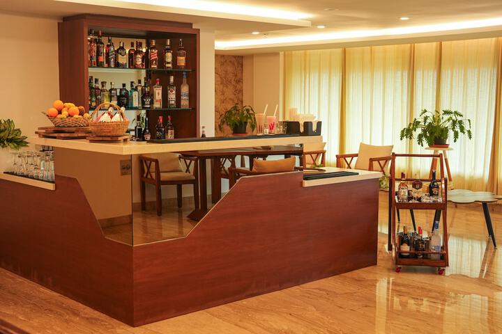 Lounge 179 of 209