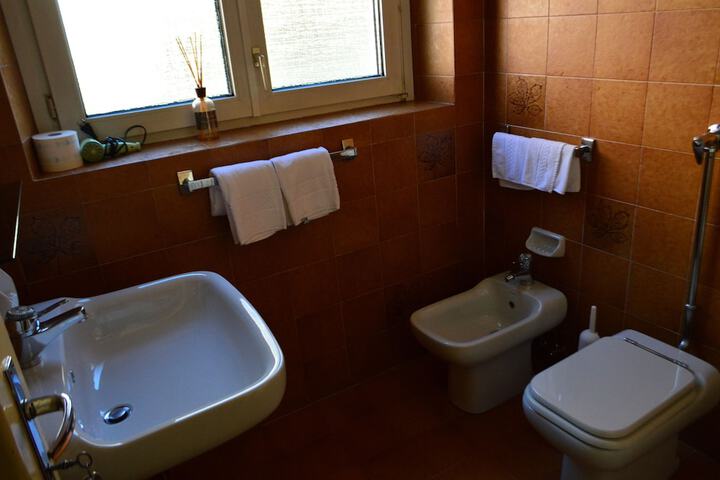 Room 46 of 67