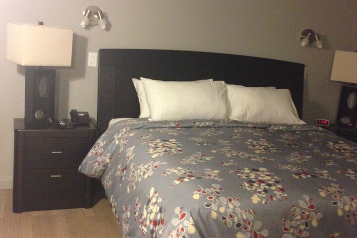 Room 2 of 22