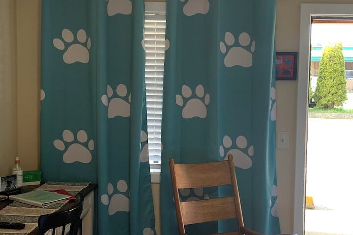 Room 107 of 197