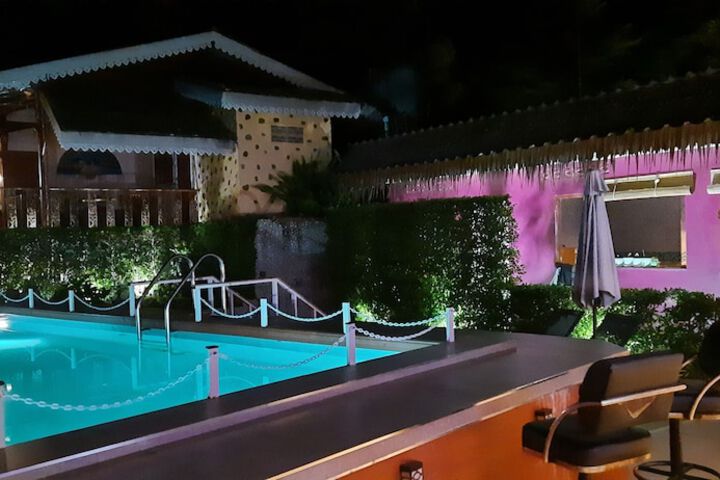 Pool 89 of 137
